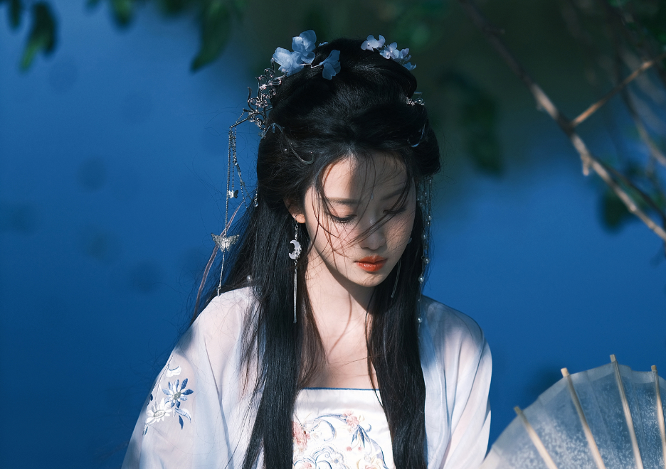 重庆夜场招聘：探索繁华夜市的职业机会